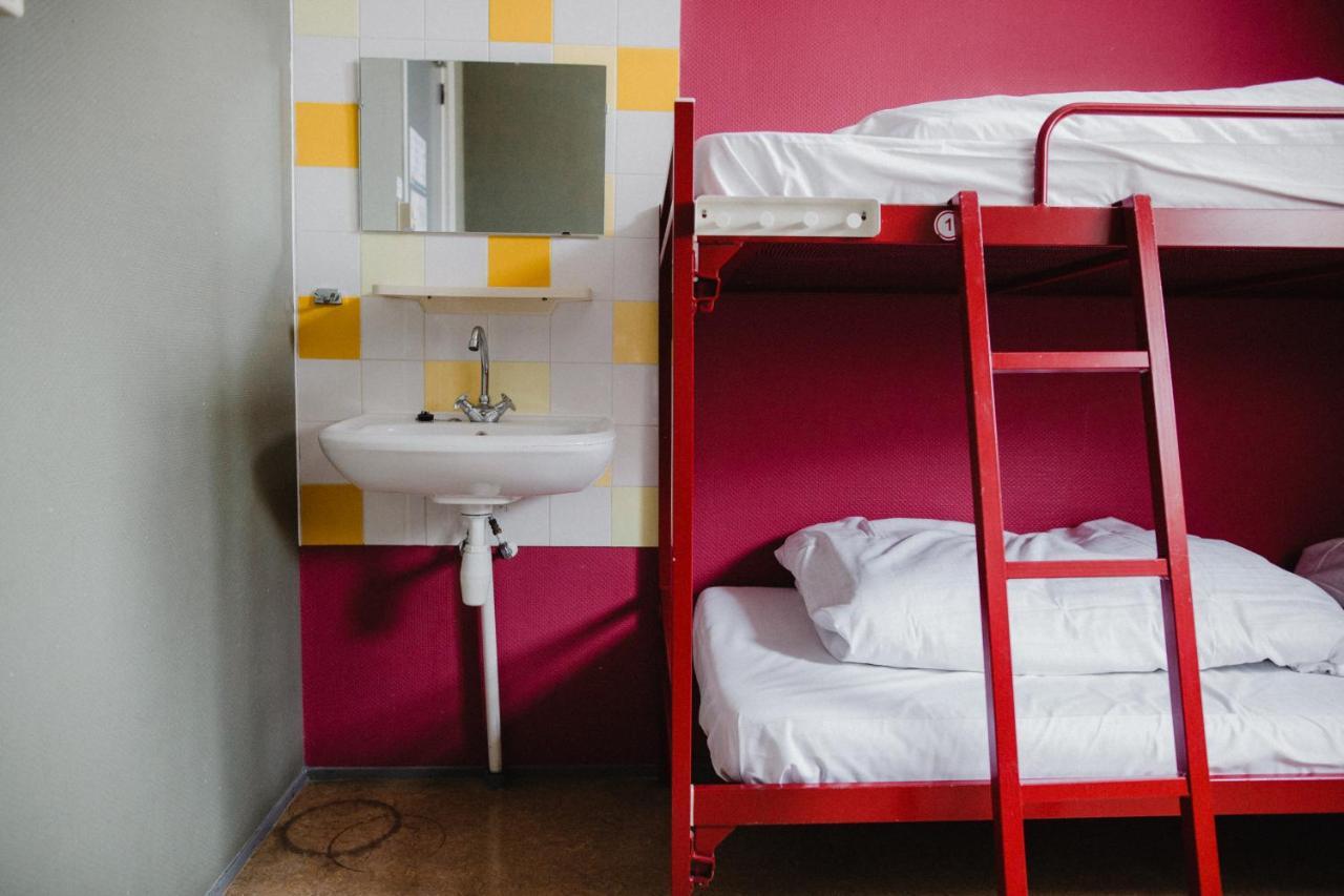 Shelter City Christian Hostel Amsterdam Zewnętrze zdjęcie