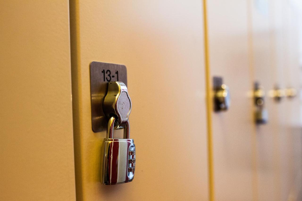 Shelter City Christian Hostel Amsterdam Zewnętrze zdjęcie