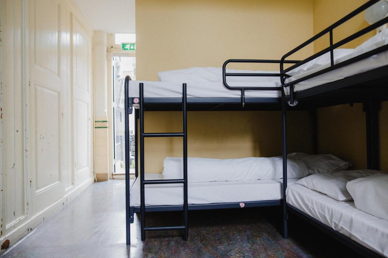 Shelter City Christian Hostel Amsterdam Zewnętrze zdjęcie
