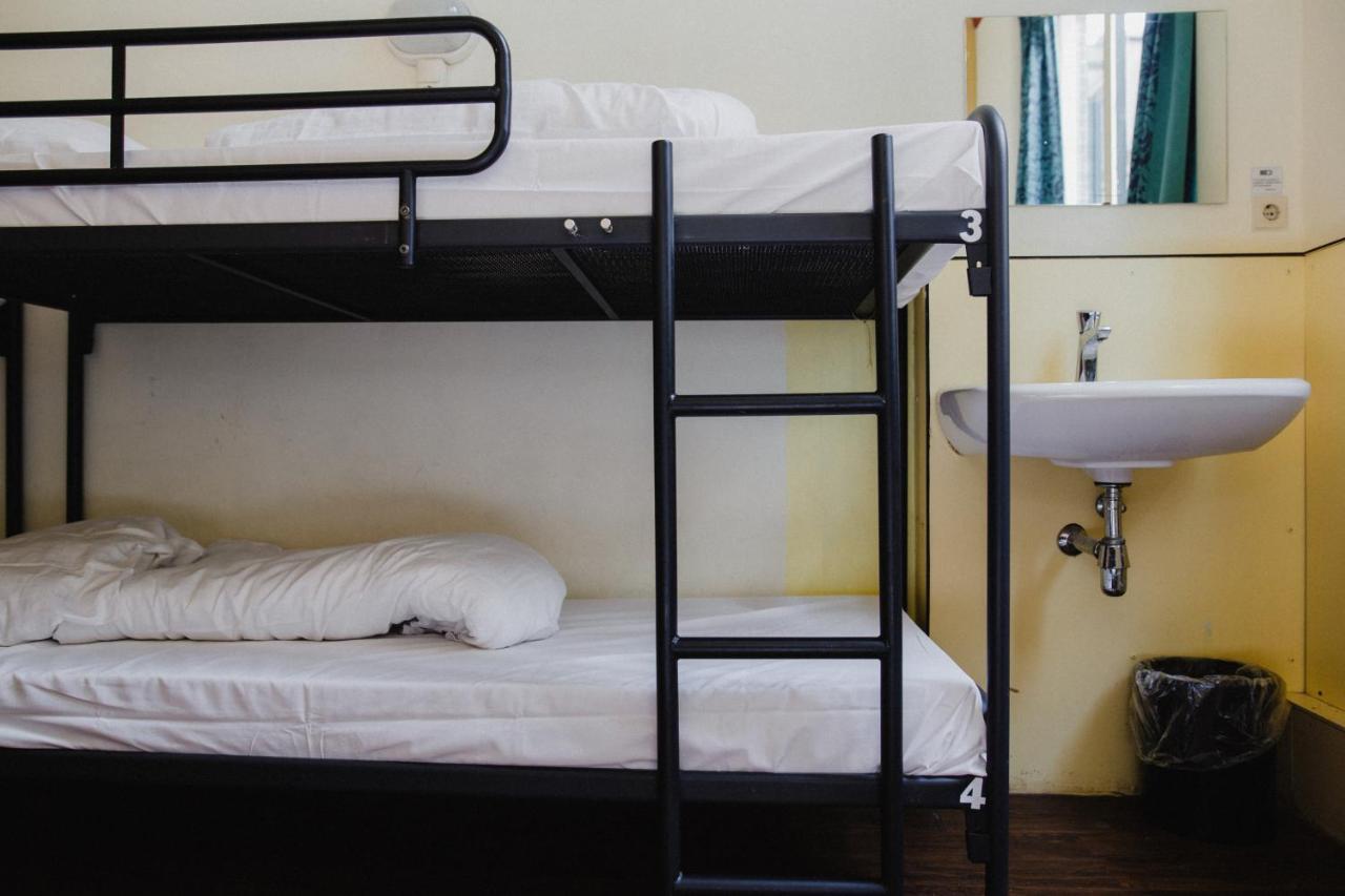 Shelter City Christian Hostel Amsterdam Zewnętrze zdjęcie